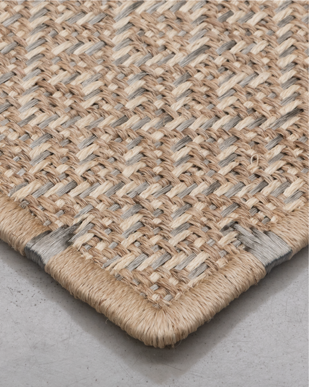 DAÚ WEAVE - FIQUE AND STAINLESS STEEL