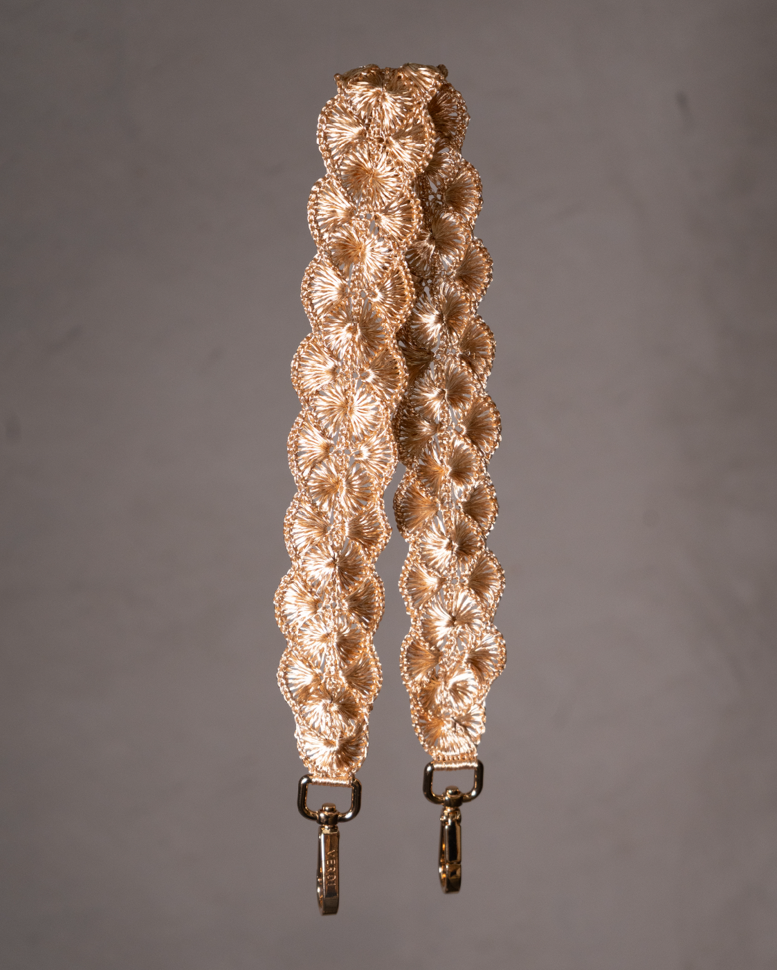 CLUTCH STRAP - GOLD