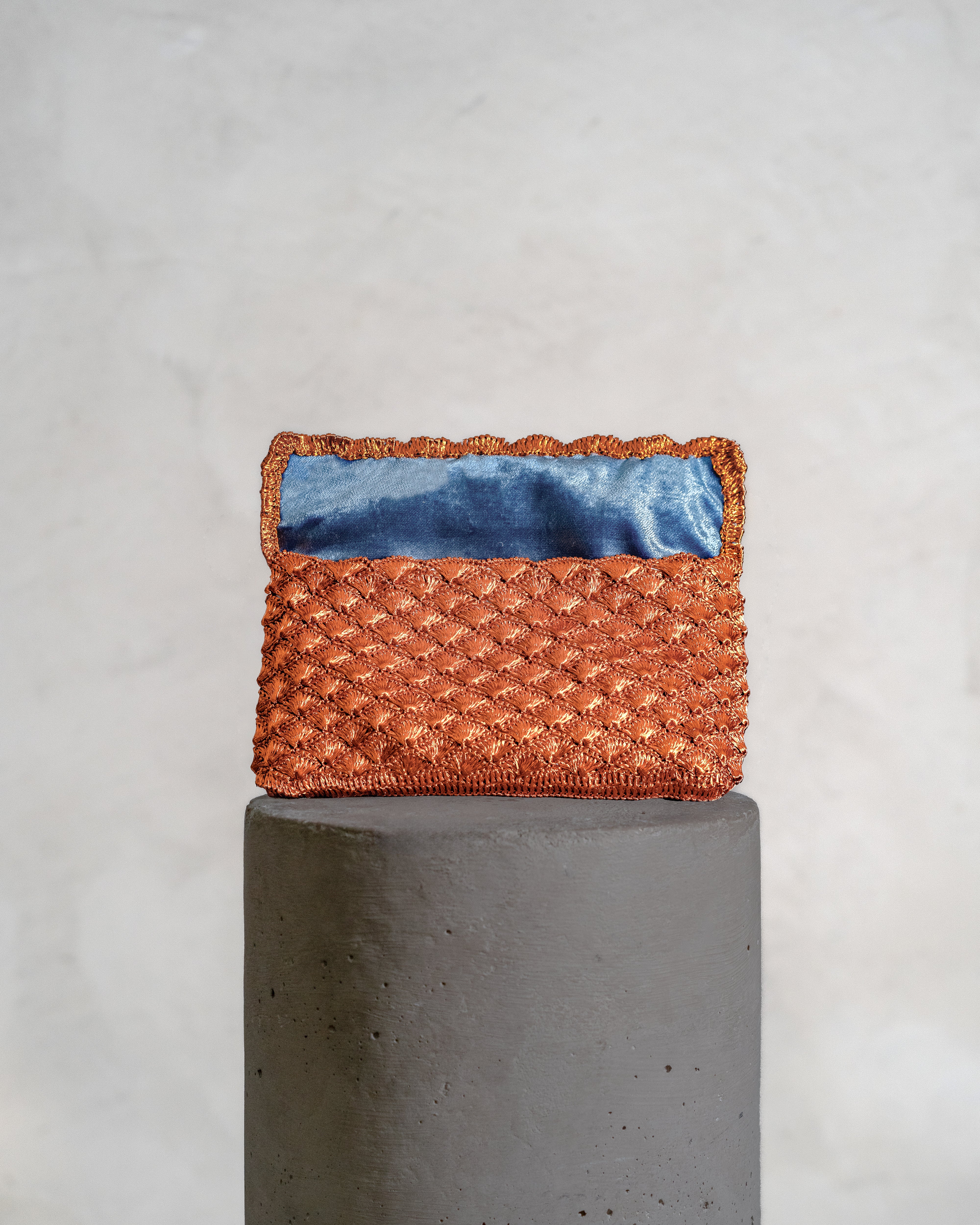 SEASHELL CLUTCH - COPPER