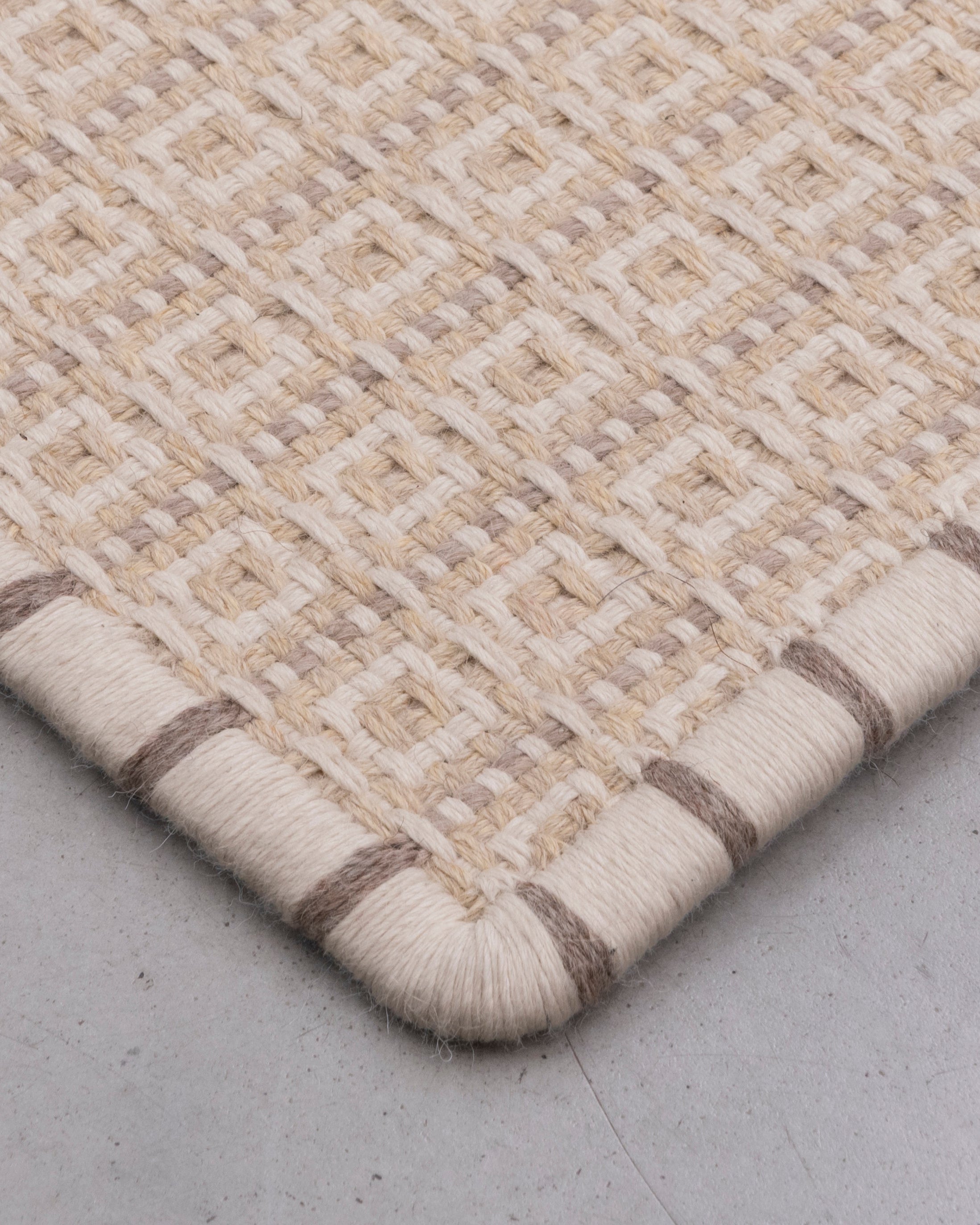 CUADROS WEAVE - ALPACA AND SOFT SPUN ALPACA