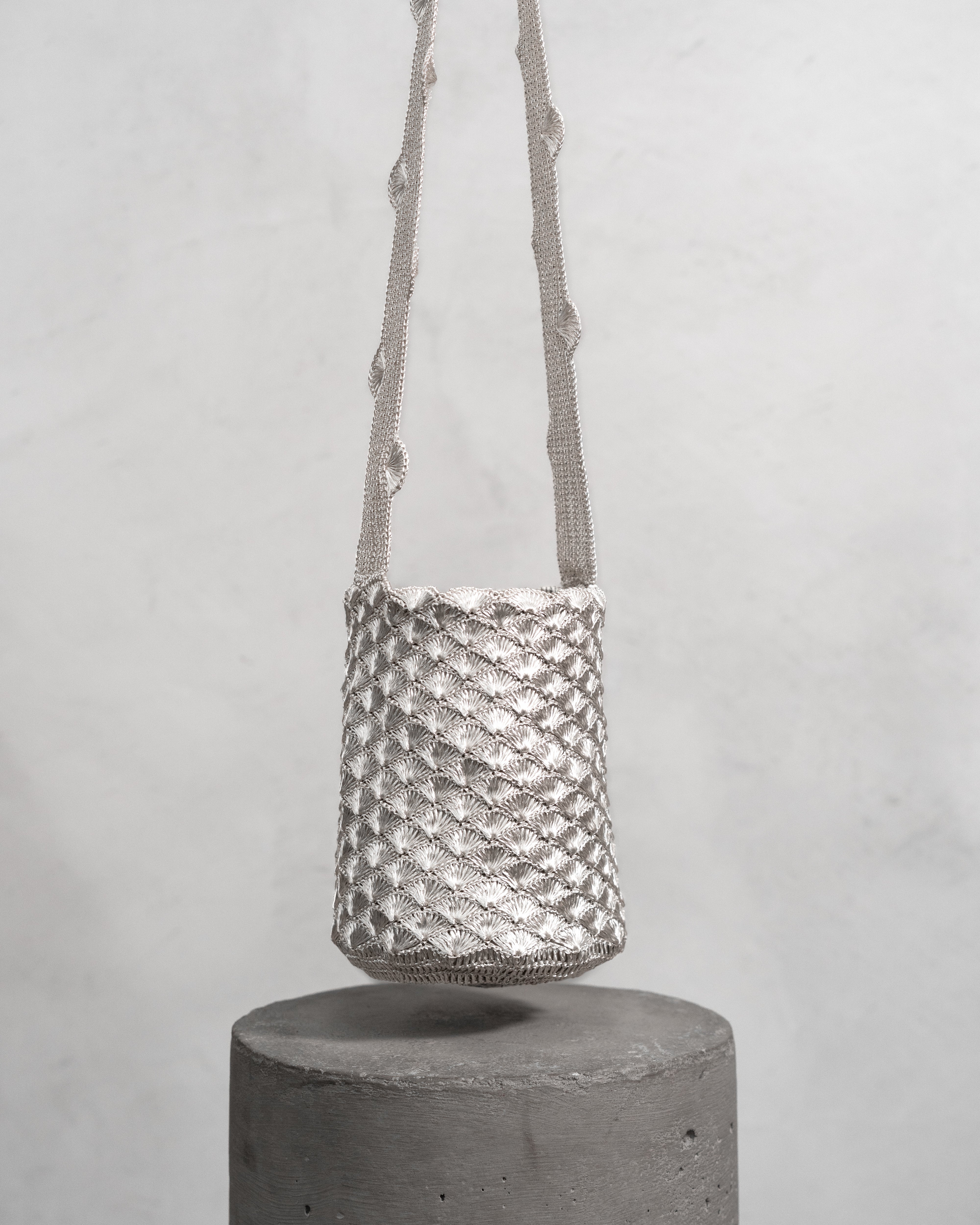 SEASHELL MOCHILA - SILVER