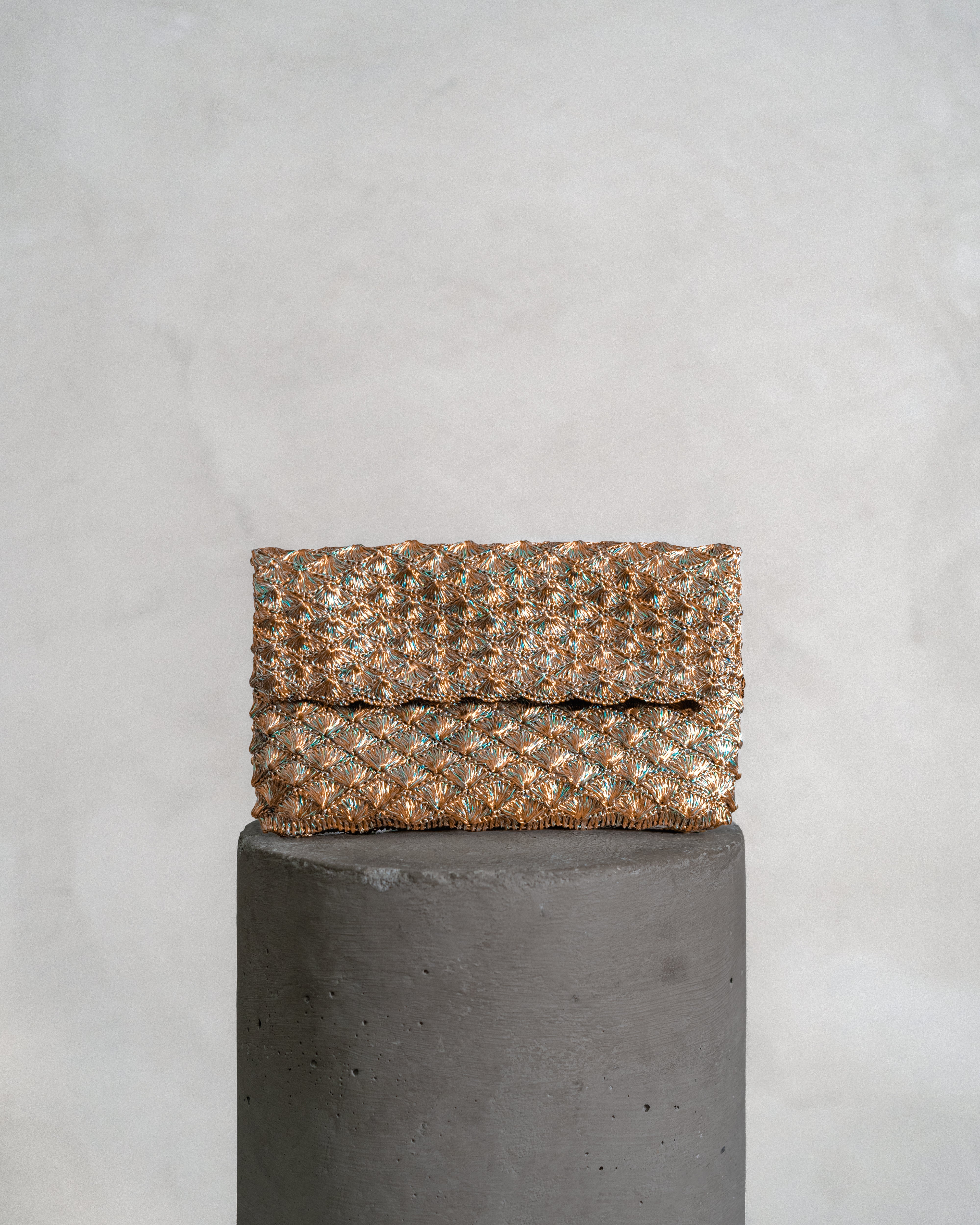 SEASHELL CLUTCH – COPPER & TURQUOISE