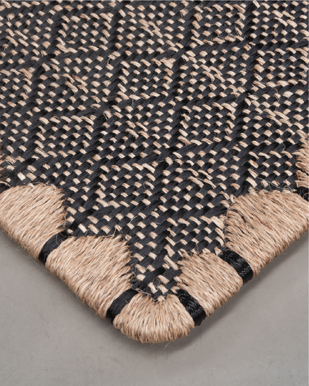 ALUNA WEAVE - ACRYLIC AND FIQUE