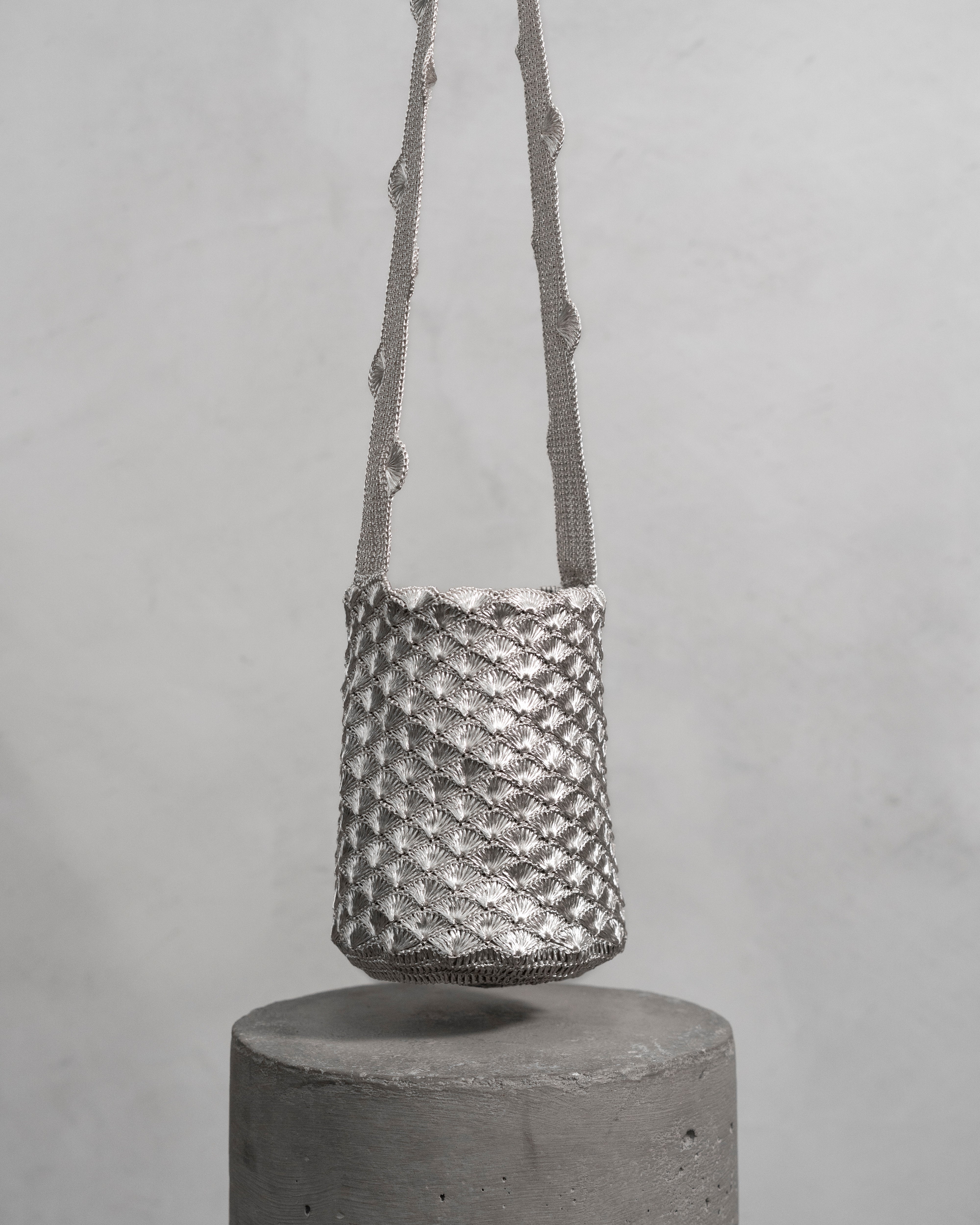 SEASHELL MOCHILA - SILVER